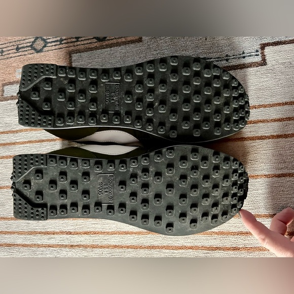 Nike Waffle Retro Sneakers - Picture 5 of 6